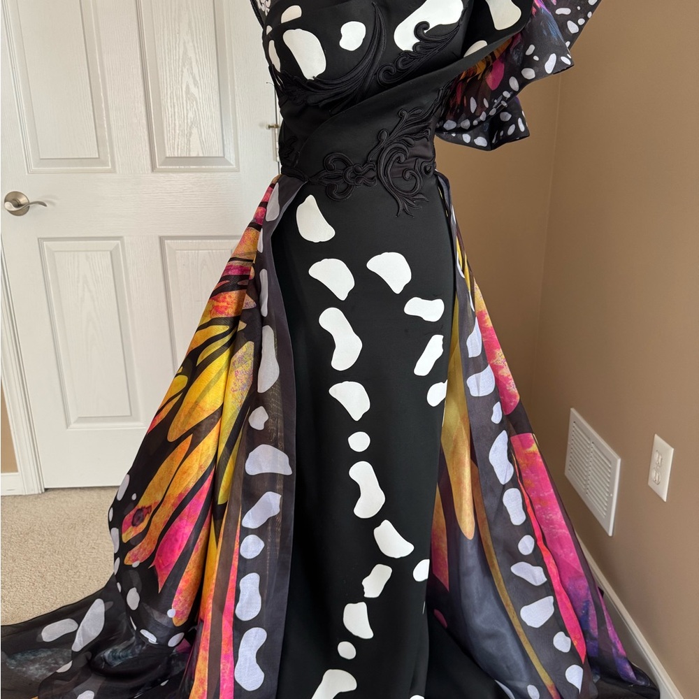 Fouad Sarkis 2381 Butterfly Gown - Picture 7 of 11